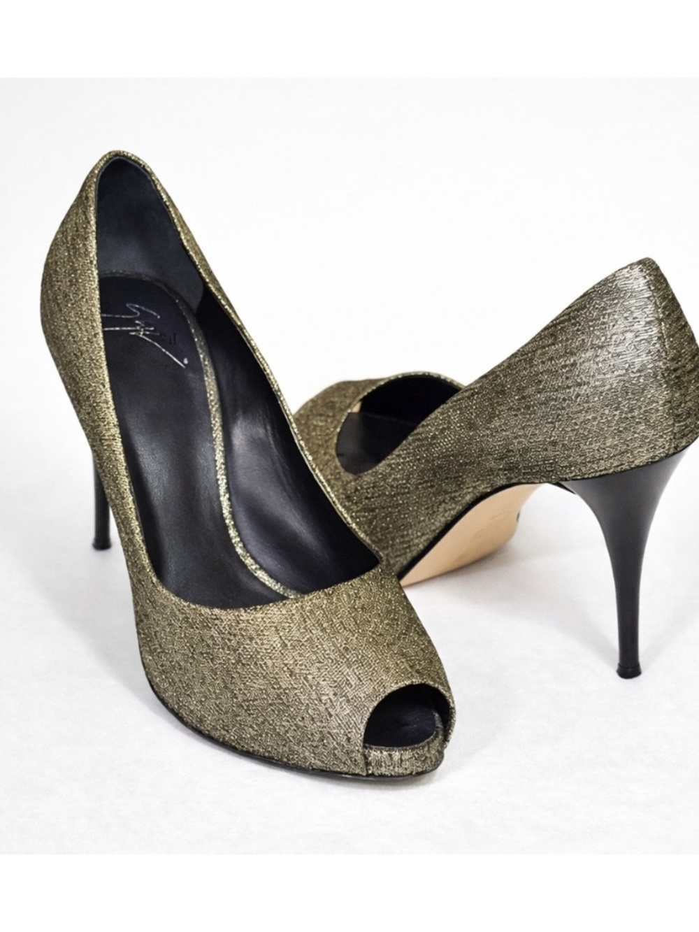 Giuseppe Zanotti Metallic Gold Peep Toe Platform Heels ✨ Made in Italy 🇮🇹